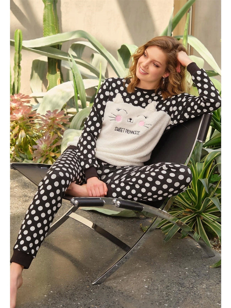 Anil Ladies Pajama Suit (Fleece) 9759
